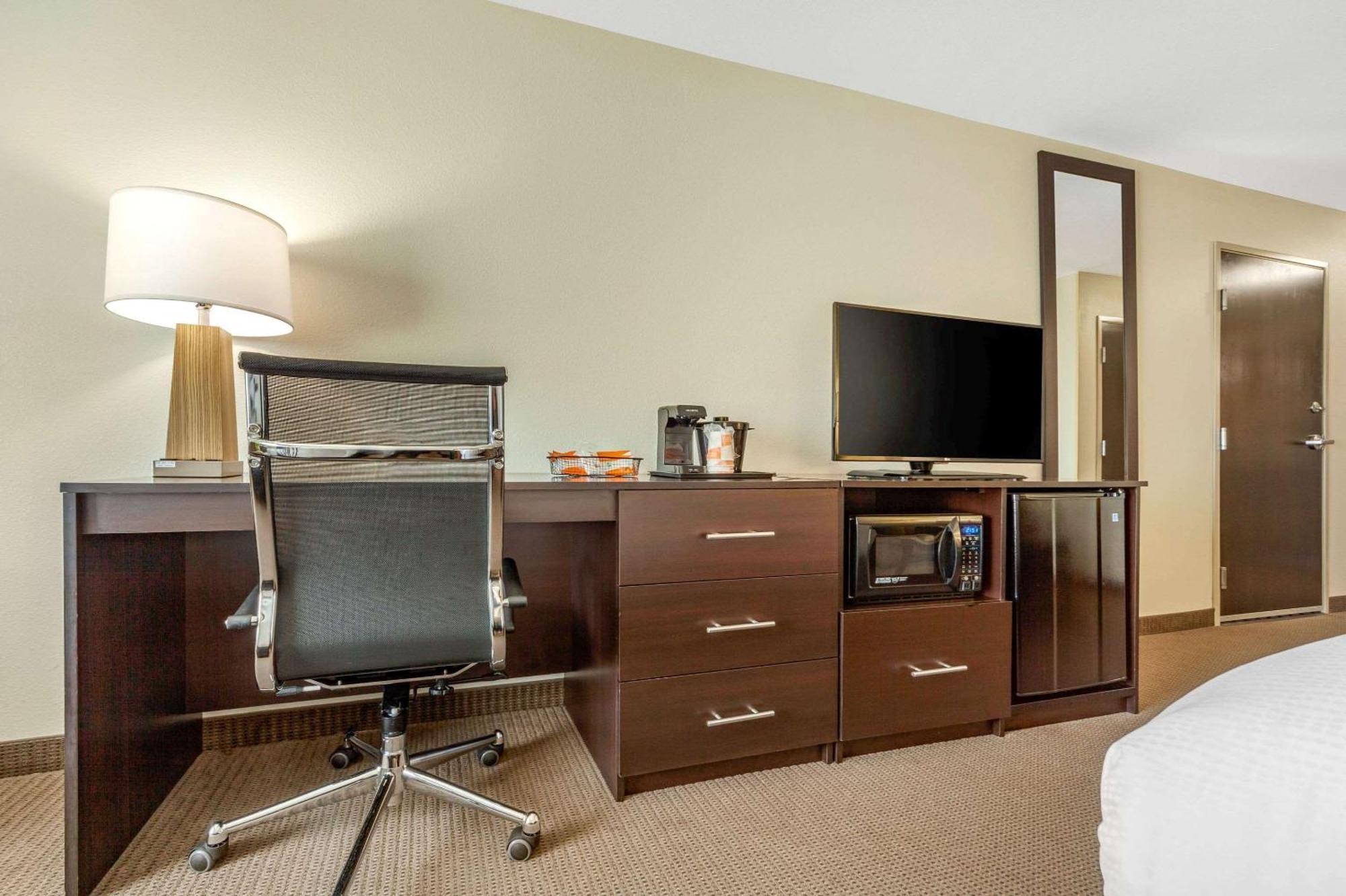 Sleep Inn & Suites Lincoln University Area Ngoại thất bức ảnh