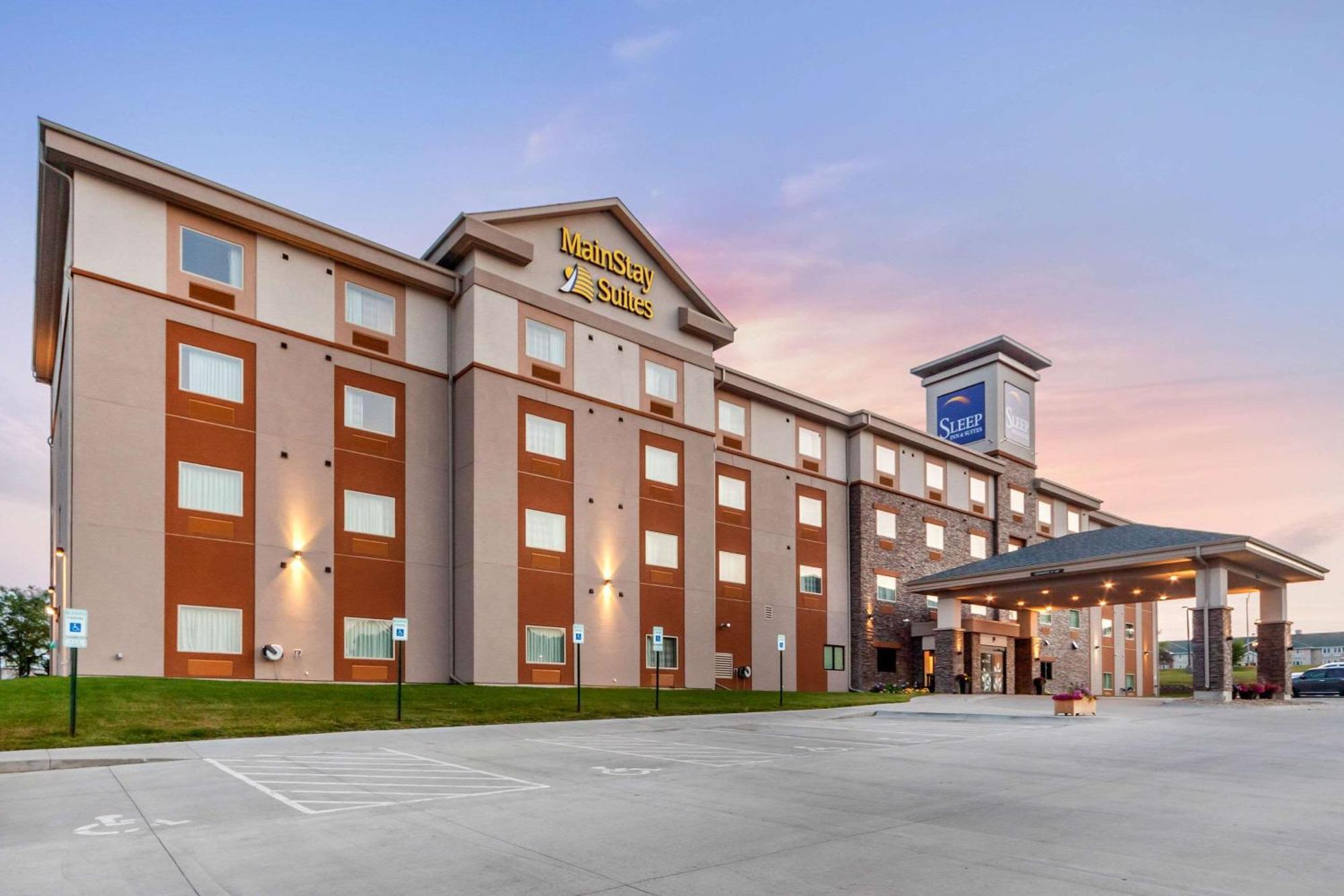 Sleep Inn & Suites Lincoln University Area Ngoại thất bức ảnh