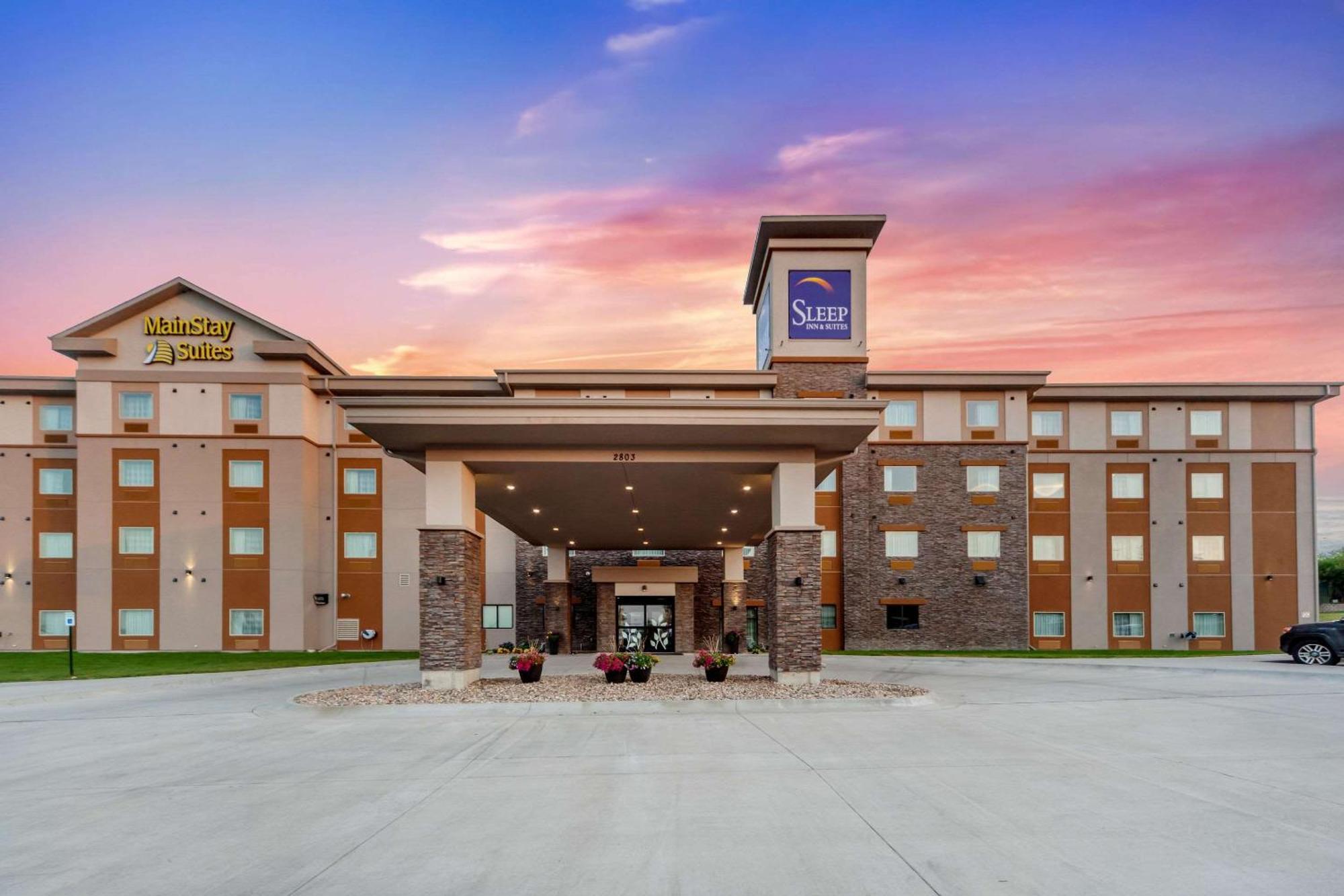 Sleep Inn & Suites Lincoln University Area Ngoại thất bức ảnh